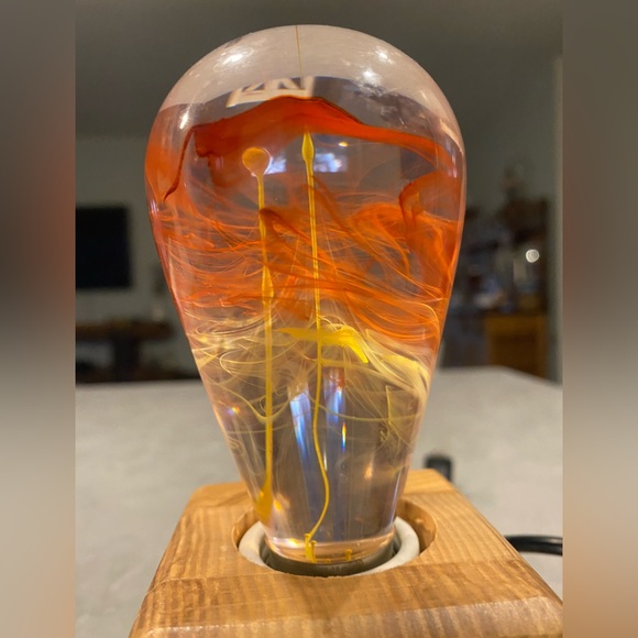 Solar Corona LED Light Bulb In Wooden Base Toggle Power Switch Ambient Lighting - Picture 9 of 12